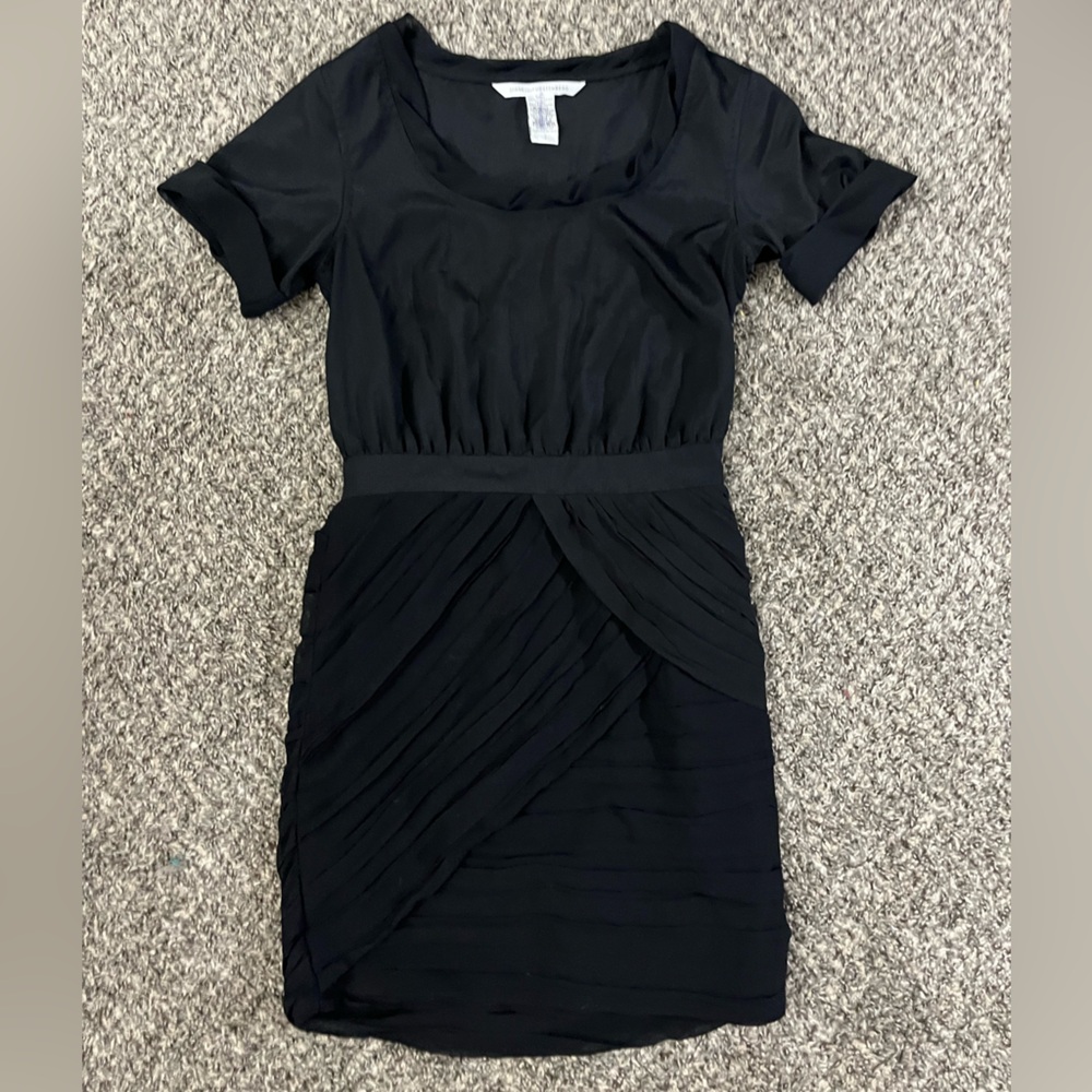 DVF pleated black dress size 2